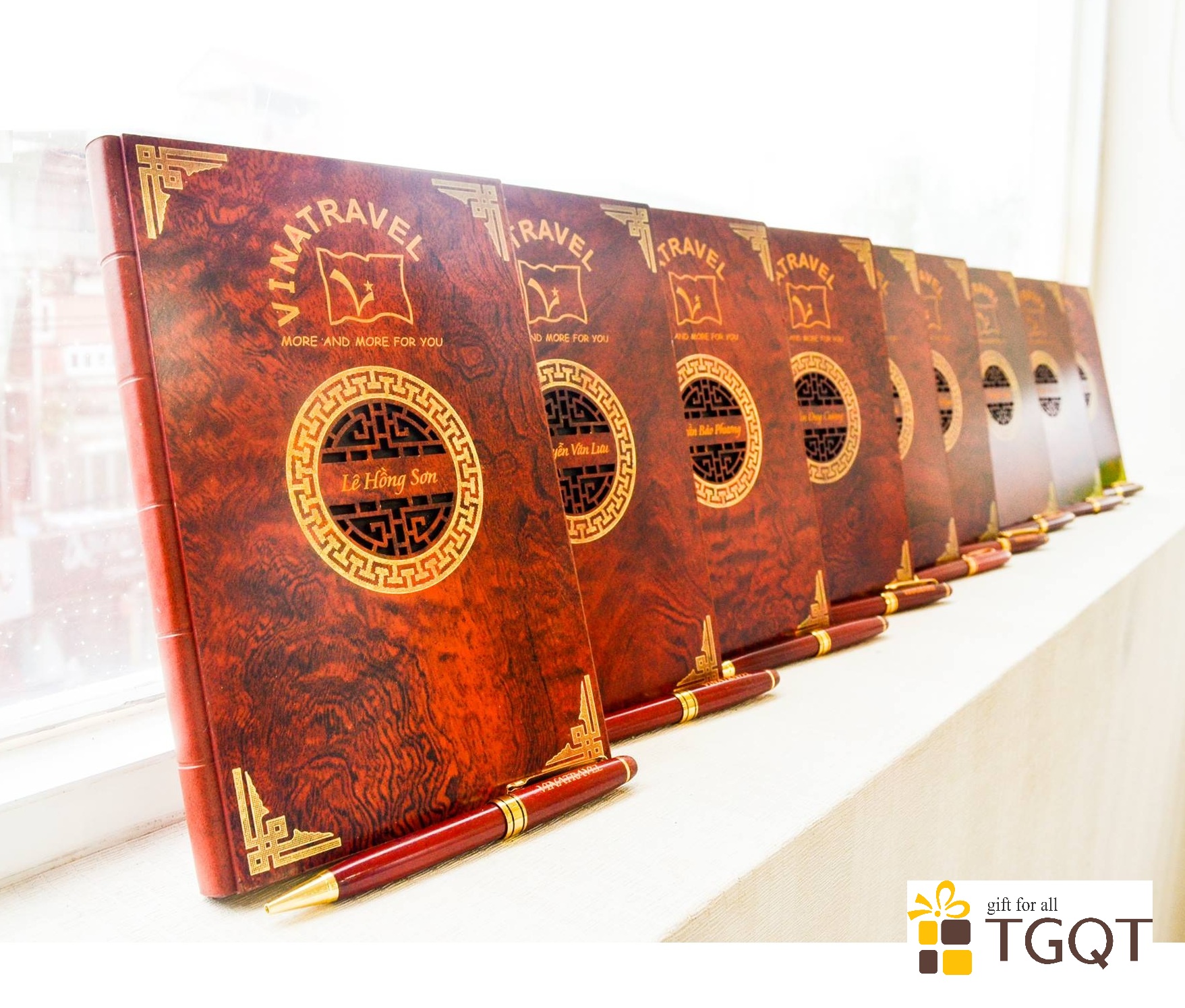 quà tặng khách sỉ