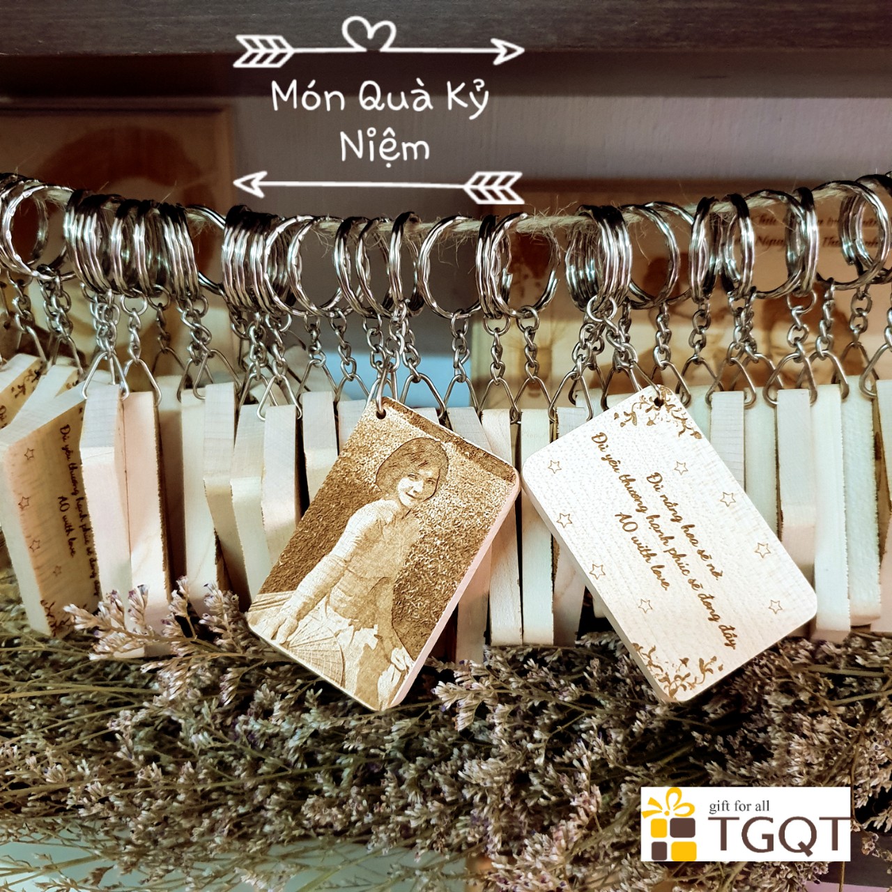 quà lưu niệm kỷ niệm ngày ra trường