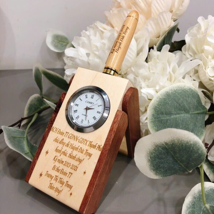 Combo bút và hộp đồng hồ